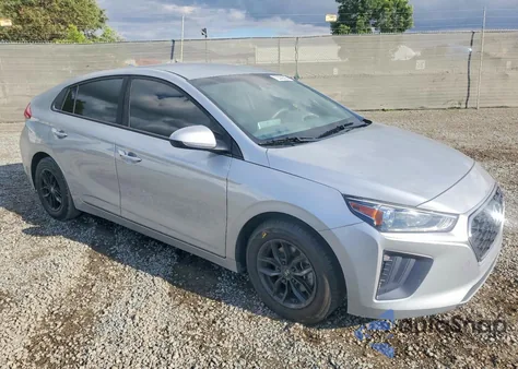 2022 Hyundai Ioniq Blue z USA, uszkodzony, nr VIN KMHC65LC2NU267831